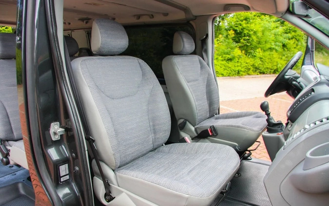 Renault Trafic cena 44900 przebieg: 269000, rok produkcji 2011 z Wałbrzych małe 704